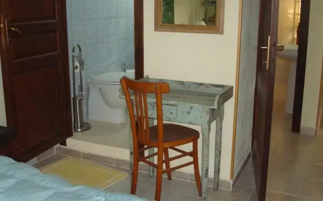 A.S. B&b