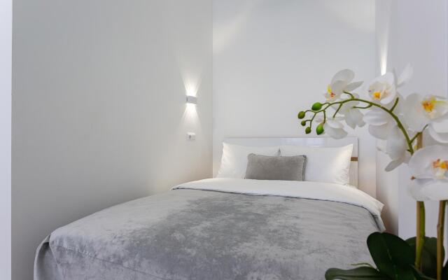 LaMare (ЛаМаре) на улице Яна Фабрициуса