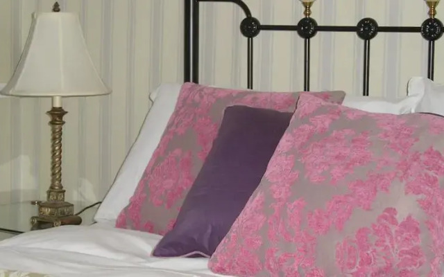 42 Caldy Road B&B (West Kirby)