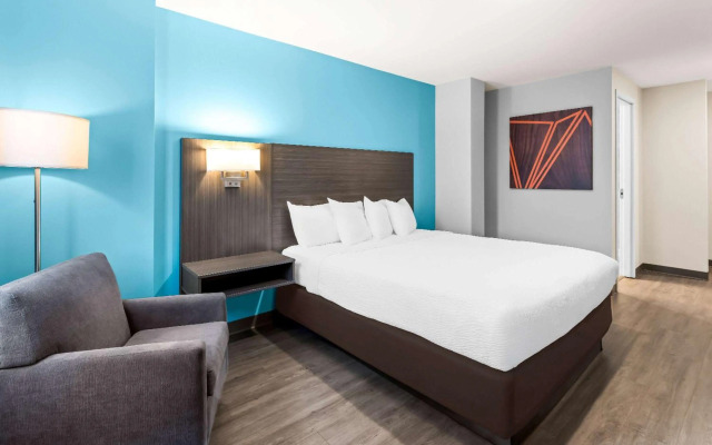 Howard Johnson by Wyndham Thunder Bay