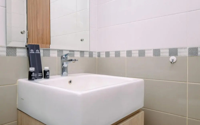 1Br Apartment With Cozy Design At Royal Olive Residence