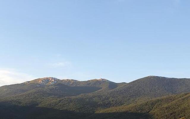 Apartman CaCO3 - Potpuno opremljen stan u blizini Plitvičkih jezera