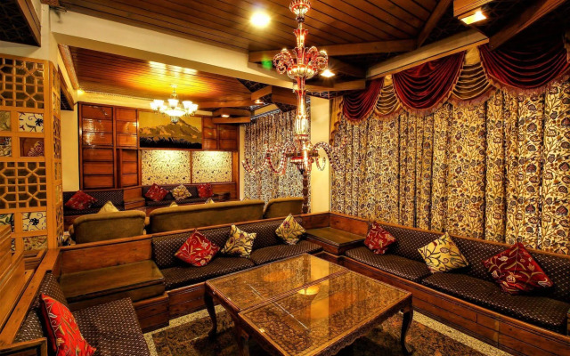 Welcome Hotel at Srinagar