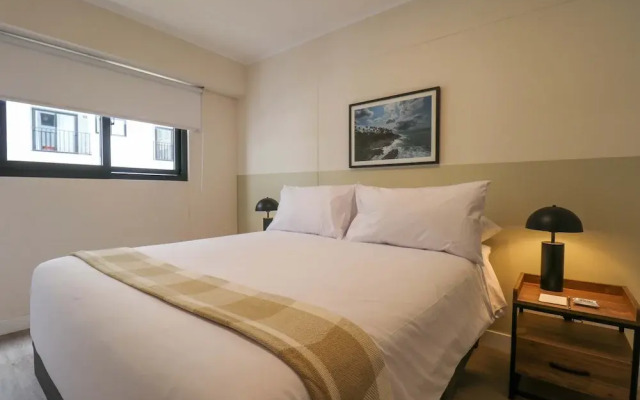 w Exceptional 1BR w Balcony in Barranco