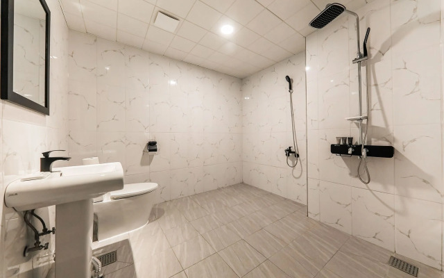 Cheonan St179 Hotel