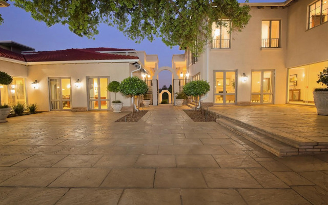 The Syrene Boutique Hotel