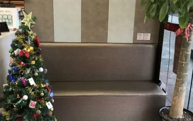 Jitai Hotel (Shanghai Changhai Hospital Branch)