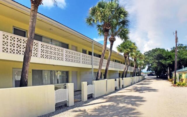 Sea Club II 5955 #8E