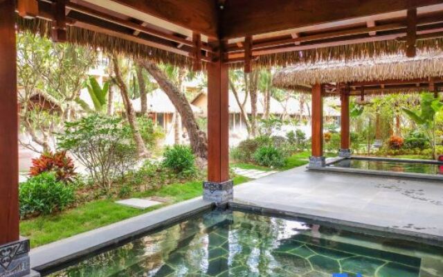 Romantic Coast Resort Maoming