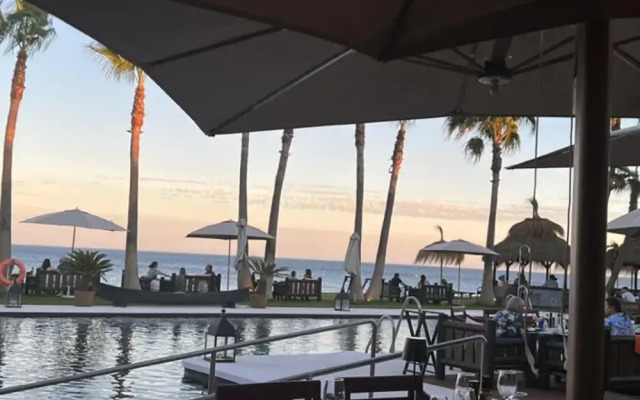 Luxury Villa in Perfect Location With sea Views