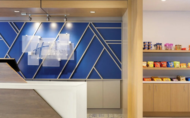 Holiday Inn Express & Suites Hotel Mazatlan by IHG