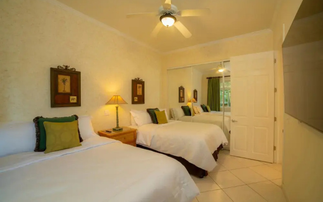 Colina 5E 2 bdr 2 Bath