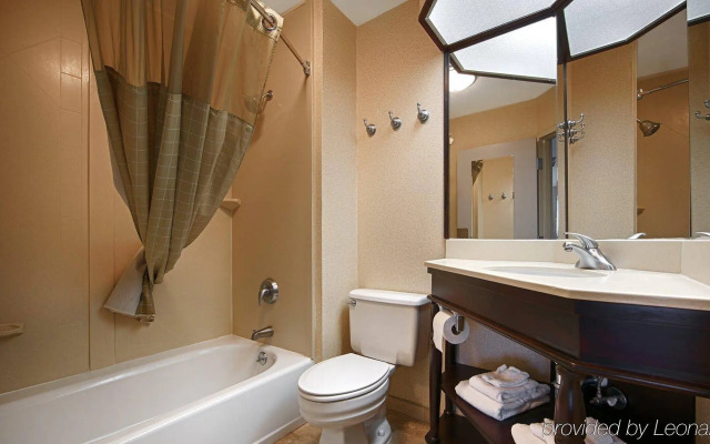 Baymont by Wyndham Monroe Ohio