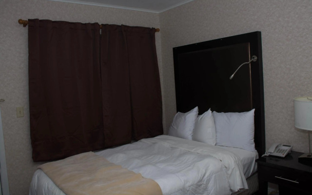 Atlantic Inn & Suites
