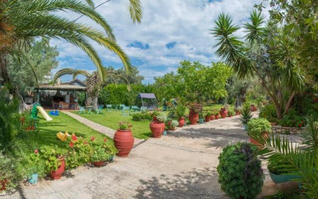 Villa Fenia