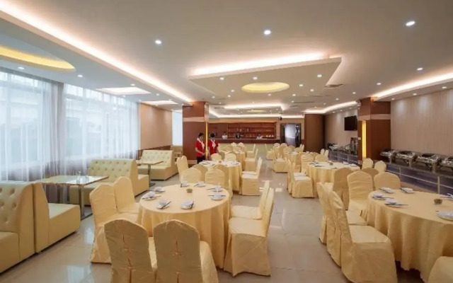 Vienna Hotel (Guangzhou Huawei R&D Center Songnan Branch)