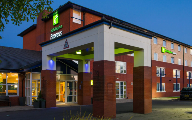 Holiday Inn Express Burton Upon Trent, an IHG Hotel