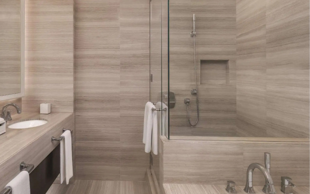 Address Dubai Mall Hotel