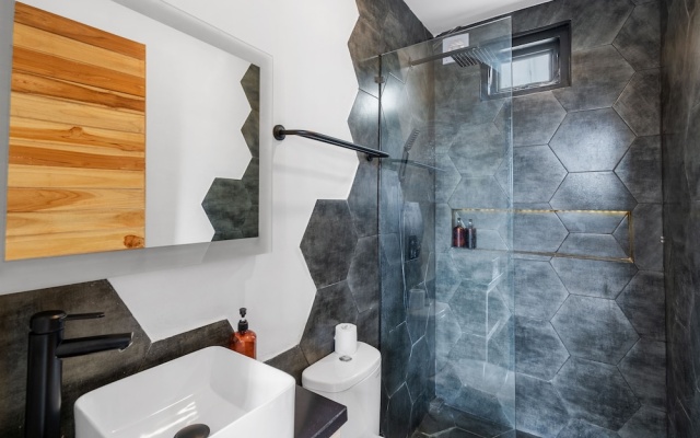 Love is Loft 3 by Betterplace – Bathroom – Canggu