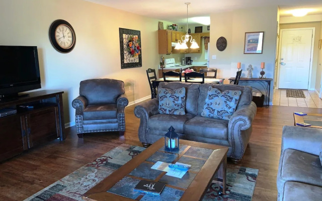 Whispering Pines 252