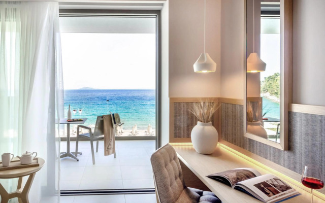 Ammoa Luxury Hotel & Spa Resort