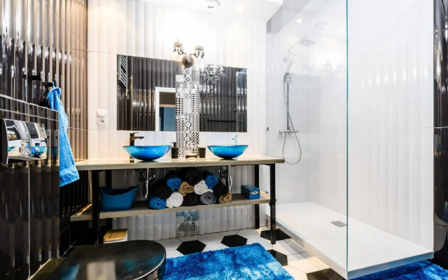 Blue House Warsaw Center