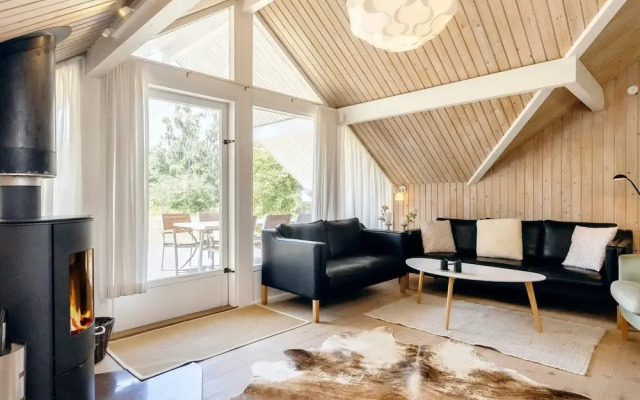 6 Person Holiday Home in Rodby