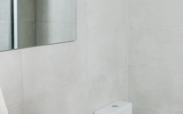 Newly Renovated Athenian Apt