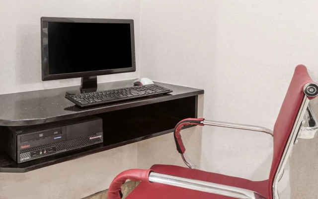 Ramada Edmonton South