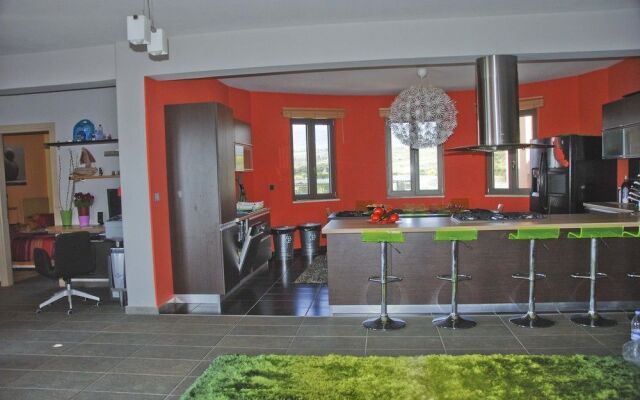 Skinos ilivatos Boutique Eco Villa