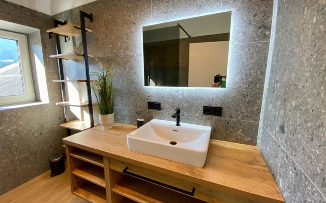 Attic Apartment in Saalfelden Near Ski Slopes