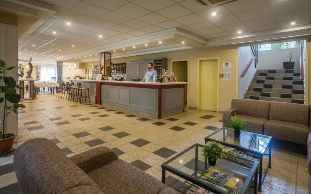Hotel Luna