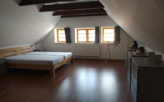 De Bohn Comfortable Holiday Residence