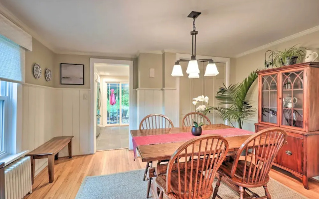 Charming Abode w/ Patio - Walk to Town + River! - фото 2
