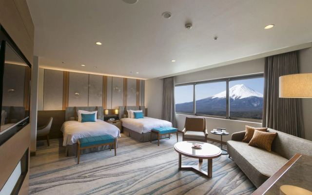 Highland Resort Hotel & Spa