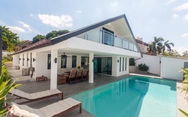 Seaview Pool Villa 3BR - Monkey Villa