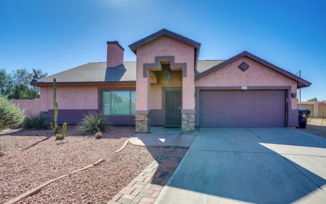 Phoenix Home w/ Pool < 1 Mi to Camelback Ranch!