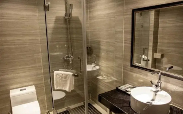 James Joyce Coffetel Hotel (Tianjin Meijiang Exhibition Center Lubei Road Subway Station)