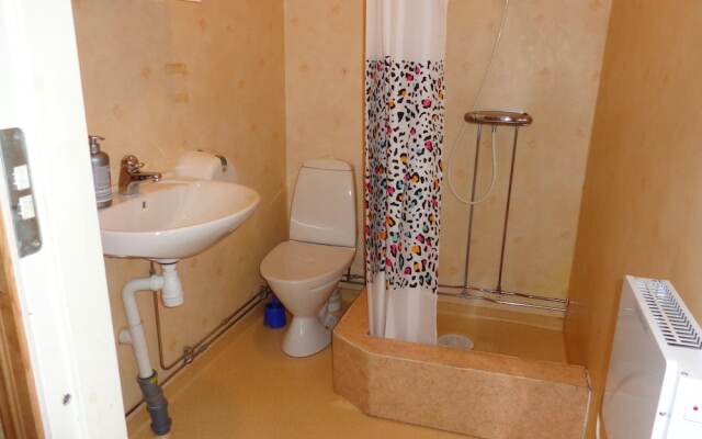 Målerås Vandrarhem B&B