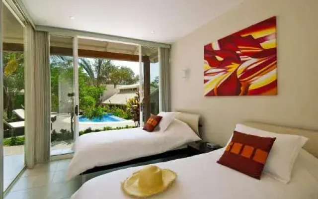 Tamarindo Penthouse by RedAwning
