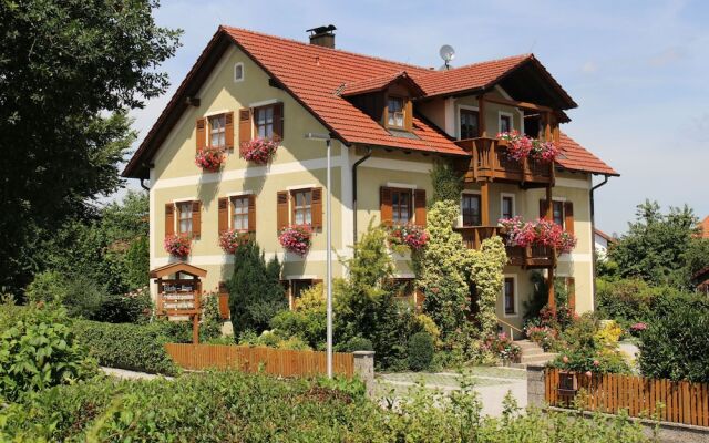 Gästehaus Rösch
