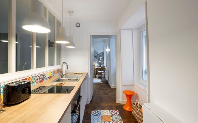 2 Montfort