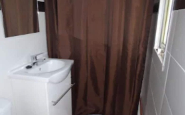 Camping y Bungalows Barraquetes