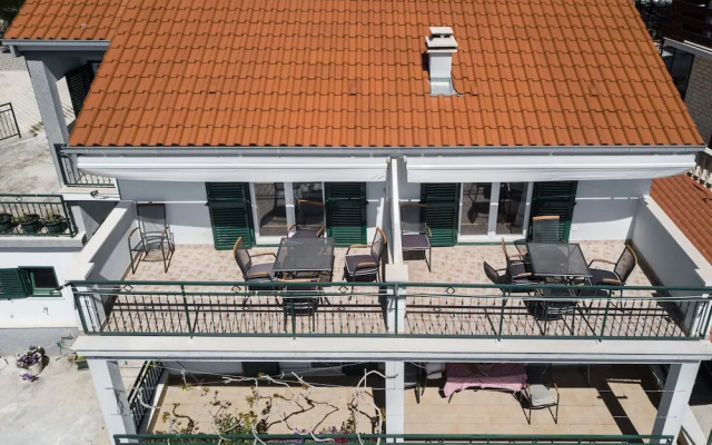 Apartments Tomic