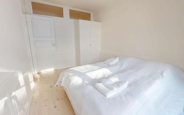 189M2 New Luxury Apt - City Centralprof Cleaning