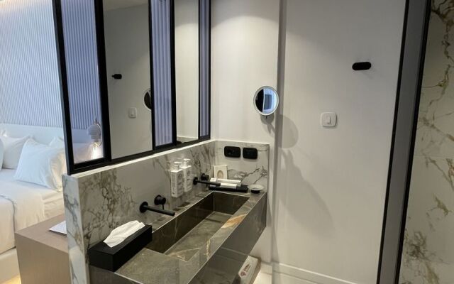 Ethereal White Resort Hotel & Spa