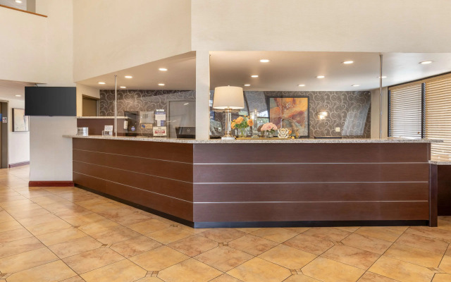 Best Western Plus West Covina Inn