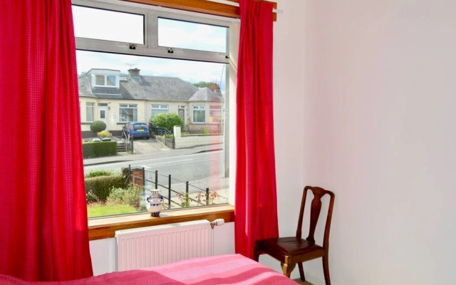 Homely 2 Bed With Arthur Seat Views