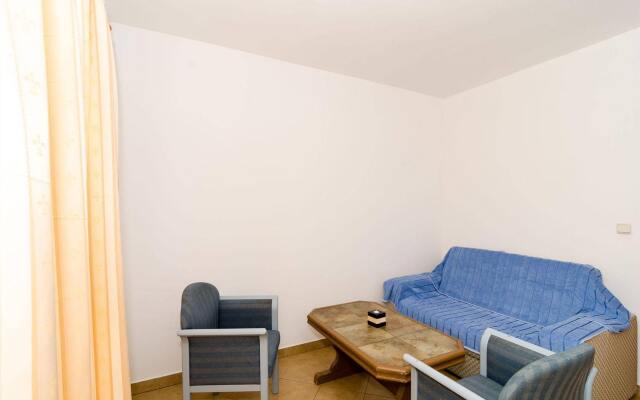 Burum Accommodation