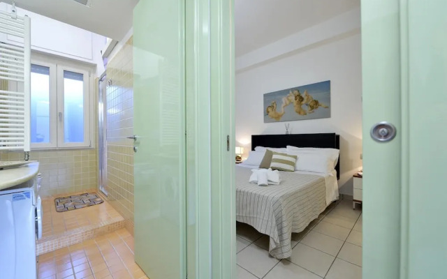 Purpo in Cattolica With 1 Bedrooms and 1 Bathrooms